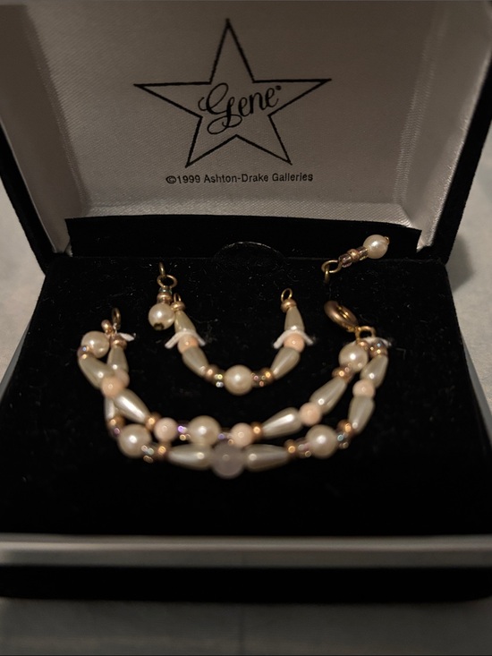 The Ashton-Drake Galleries Other - 🟡NWT 1999 Ashton Drake Gene Marshall 3 Piece Jewelry Set NRFB Mel Odom